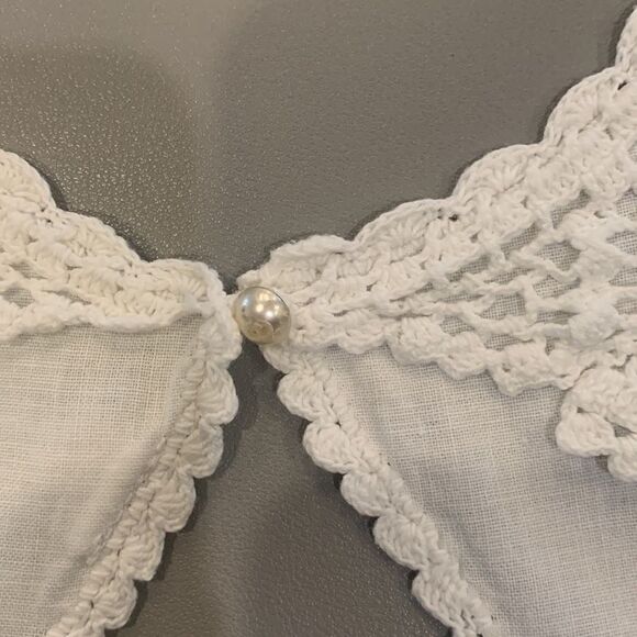 Double Lace Crocheted White Collar - Picture 4 of 6